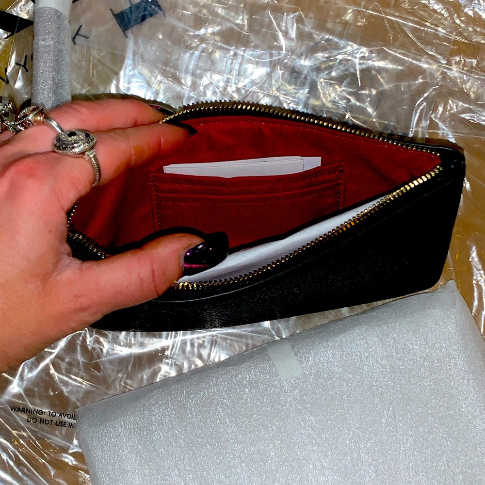 Coach Signature Monogram Lg Court & Bordeaux NO WRISTLET NO BELT! BACKPACK ONLY! - Picture 9 of 16